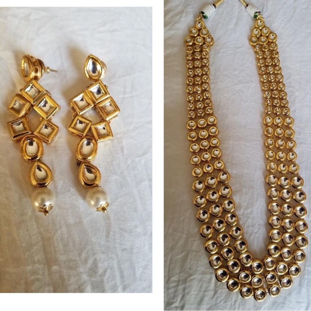 Necklace set